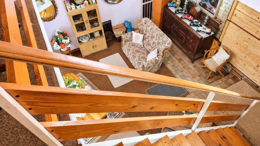 3 Bedroom Property for Sale in Flamwood North West